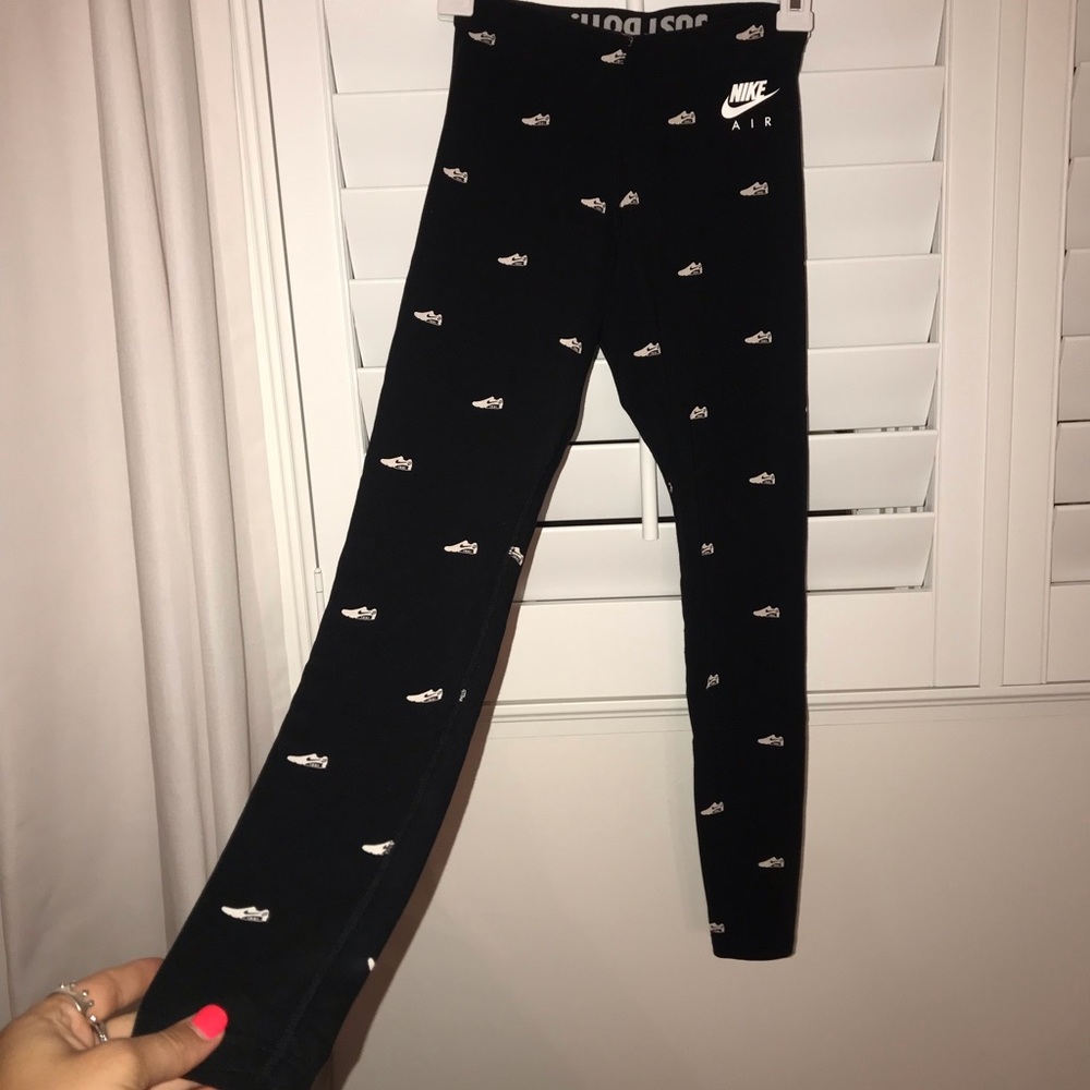 Nike Air Force leggings
